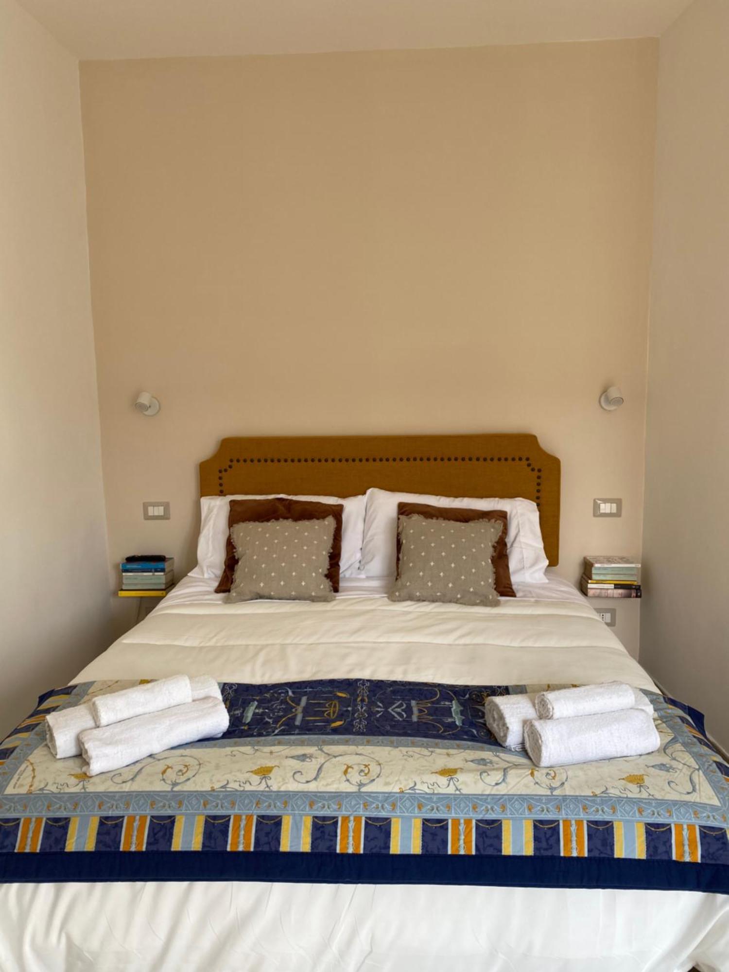 All'Imbrunire Exlusive Apartment Salerno Dış mekan fotoğraf